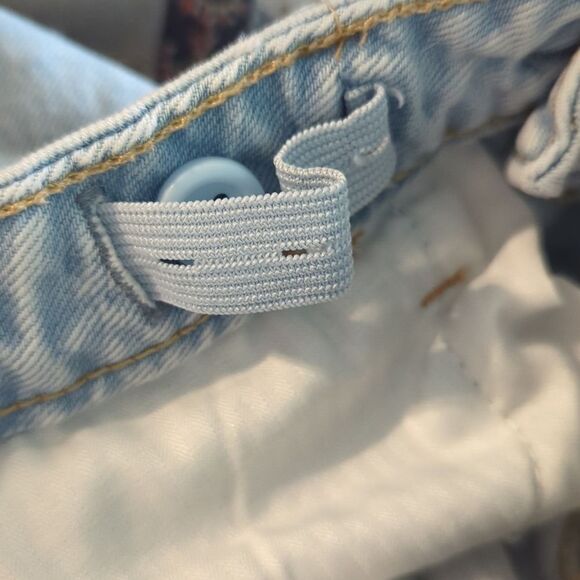 Gap Disney Princess Girls  embroidered jeans size 14 - Picture 11 of 12